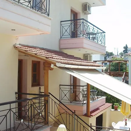 Hl * Skiathos